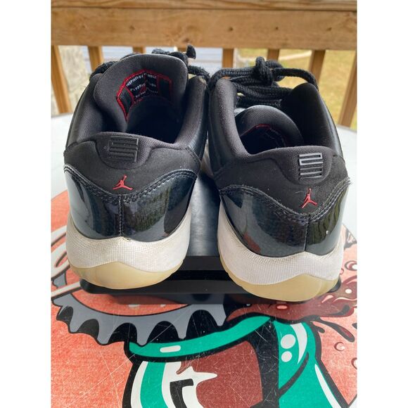 Jordan 11 Retro Low GS 72-10 - Size 6.5 Mens / 8 Womens - "72-10" 528896-001 - Picture 3 of 12